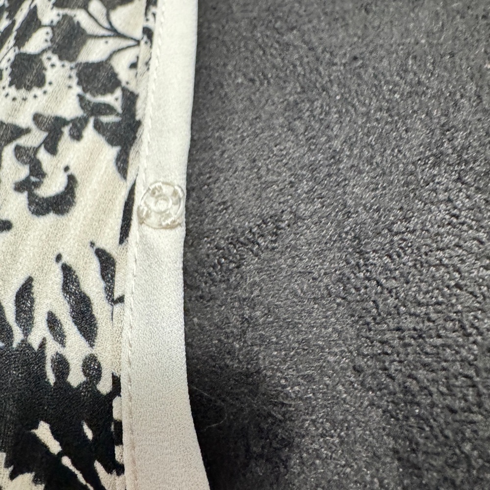 Reitmans Floral Long Sleeve Wrap Dress - Picture 8 of 12